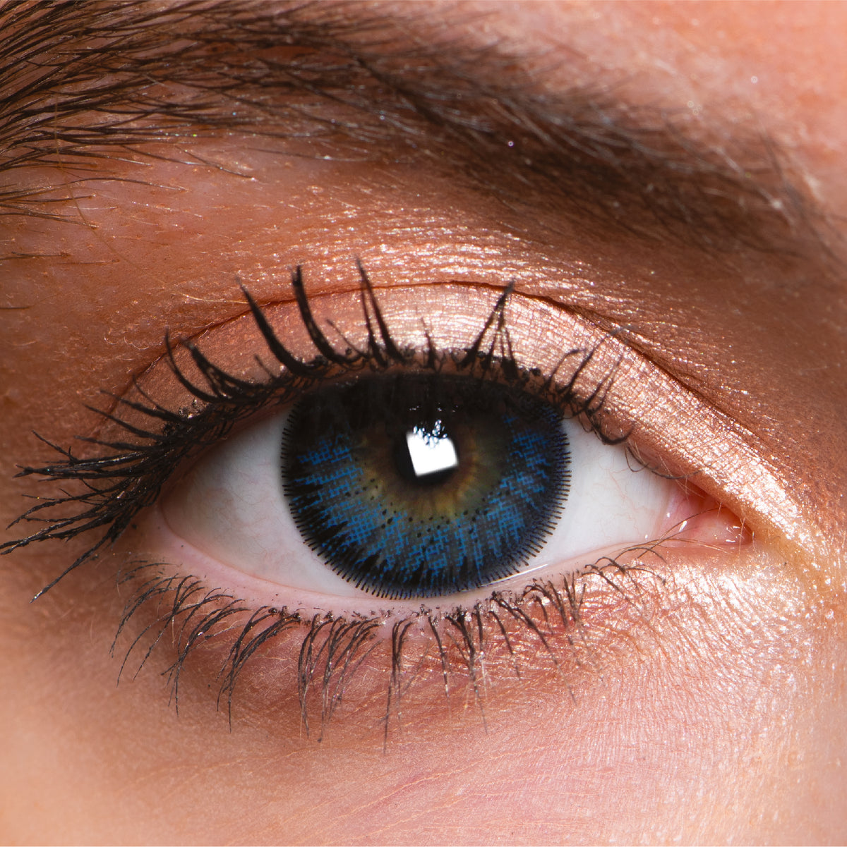 JOR LENSES Blue Natural Blue contact lens