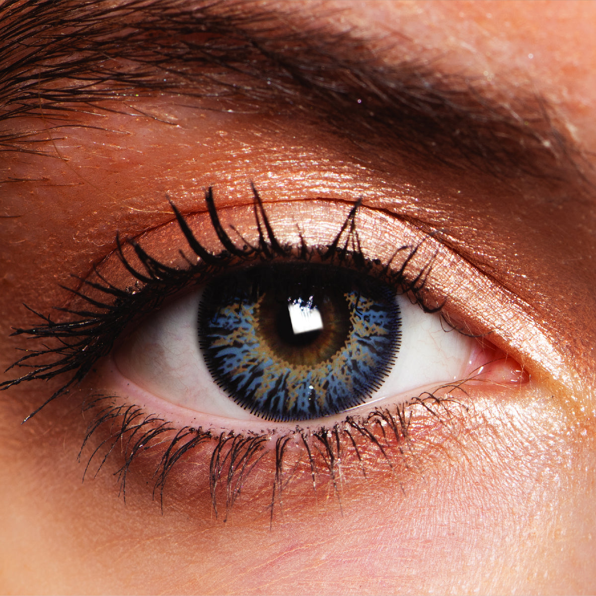 JOR LENSES Crystal Blue Natural Blue contact lens